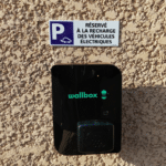 Borne de recharge installée à Meyzieu